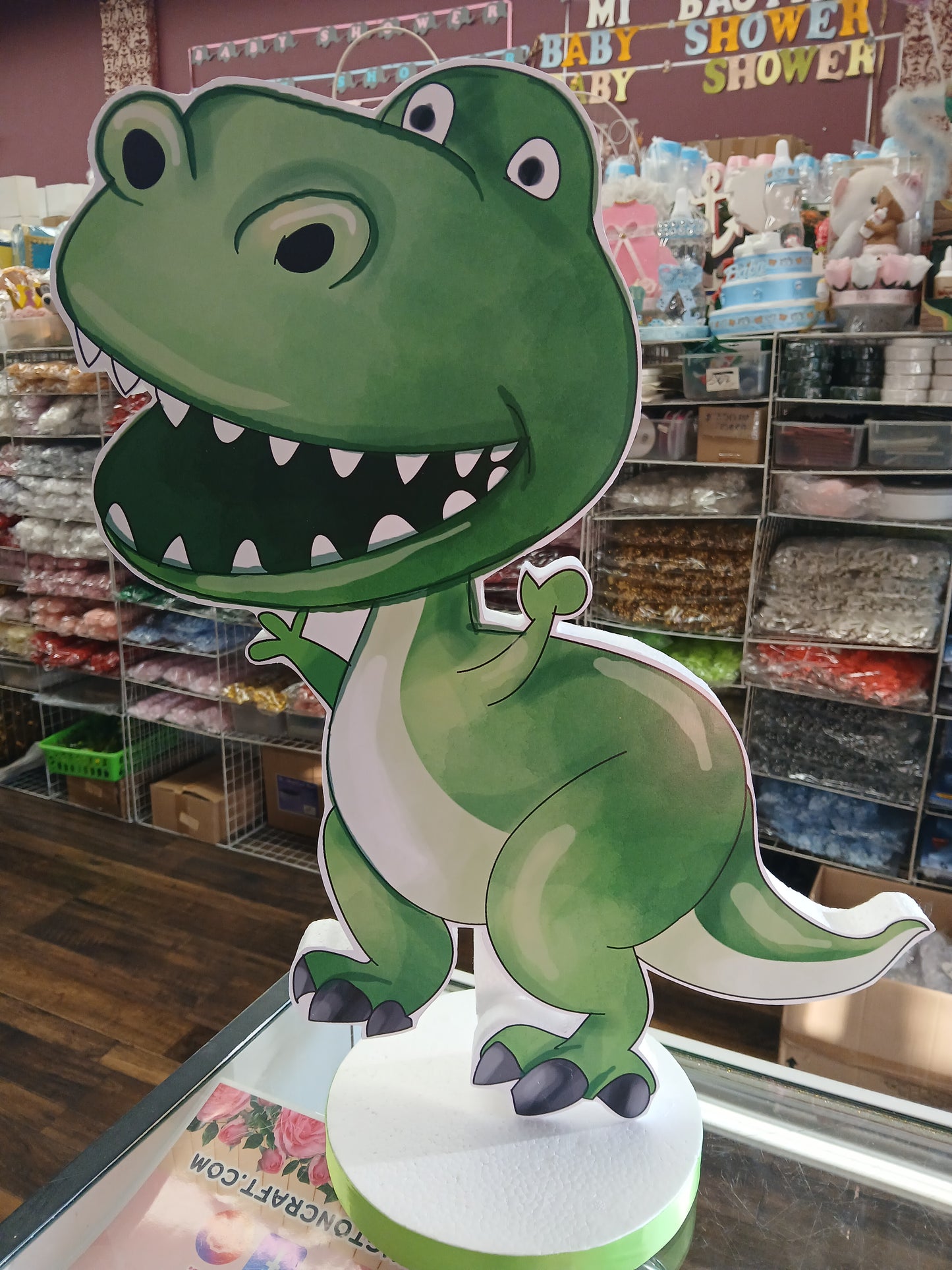22" Cutouts any theme